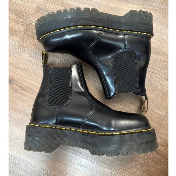 Dr. Martens Docs Quad 2976 Black Smooth Leather Platform Chelsea Boots Size 7 - Picture 5 of 9